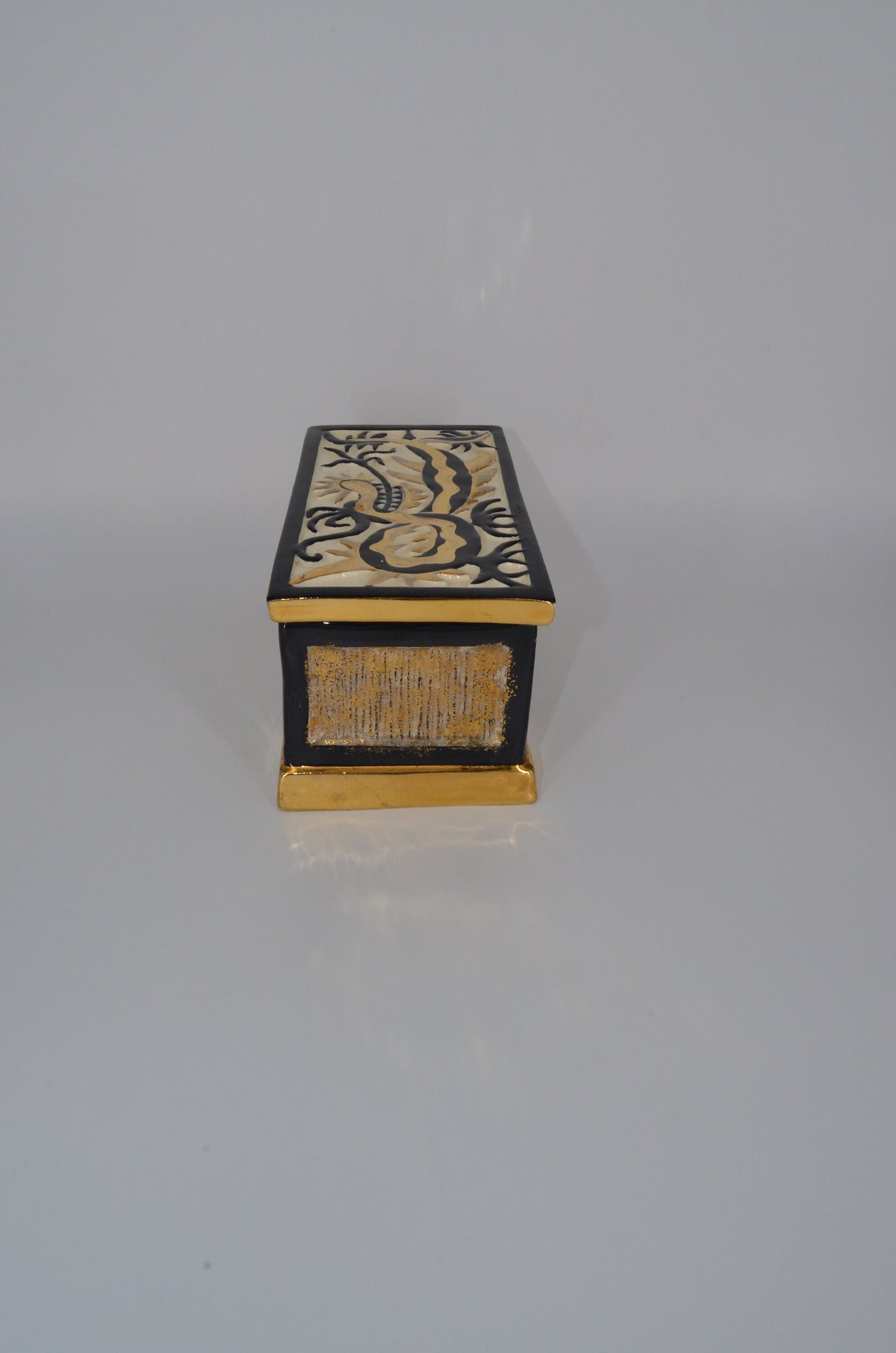 Heidi Schoop Ceramic Lidded Box - Handmade 1940s 1950s - Vanity Box - Small Box - Dragon