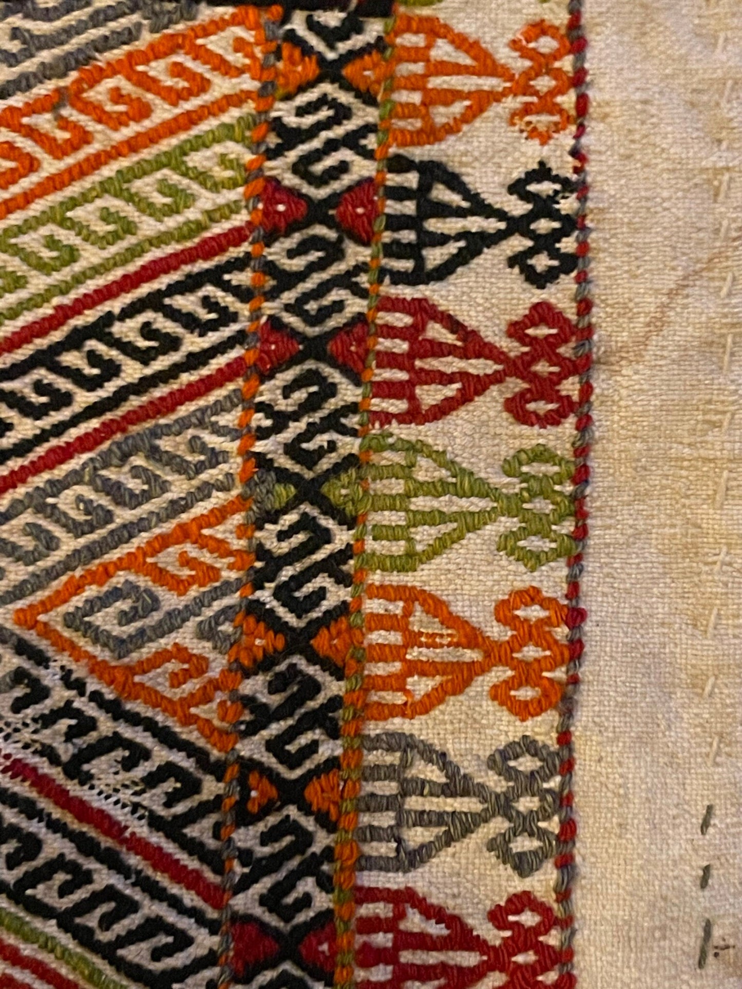 Hand-Knotted Caucasian Soumak Rug, 1910s - Flat Weave - Wall Hanging - Antique - Collector's Piece