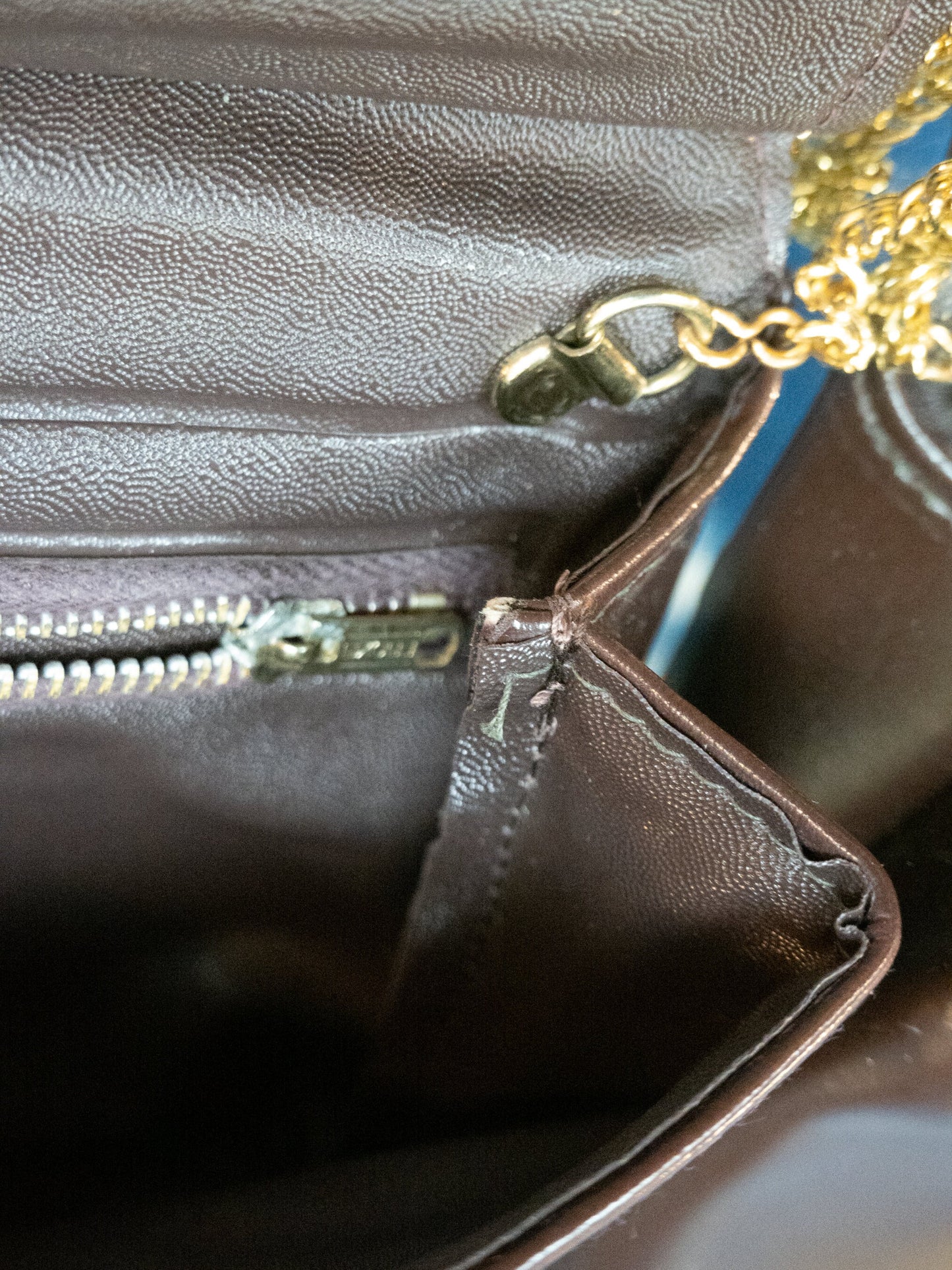 Acrylic Handle Pebbled Leather Vintage Clutch or Crossbody Purse