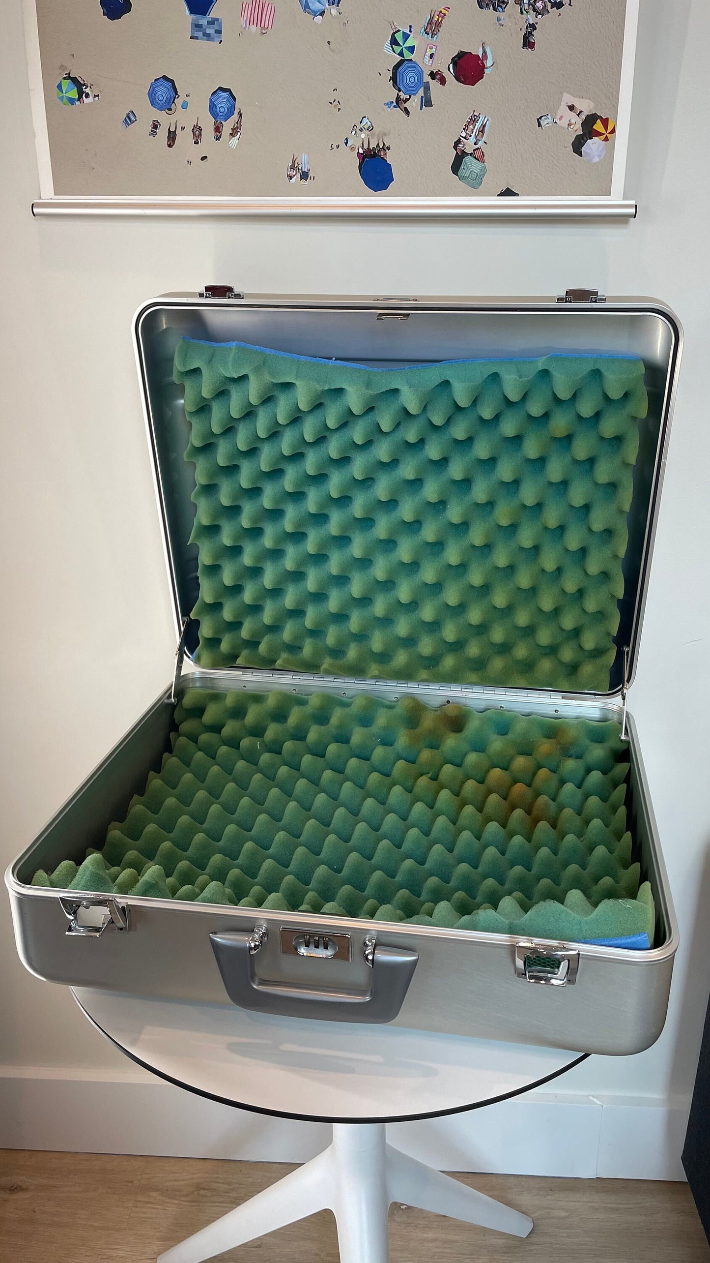 LAST ONE Zero Halliburton Aluminum Locking Cases - Vintage MCM - Camera Case Pelican Case - Gear Protector