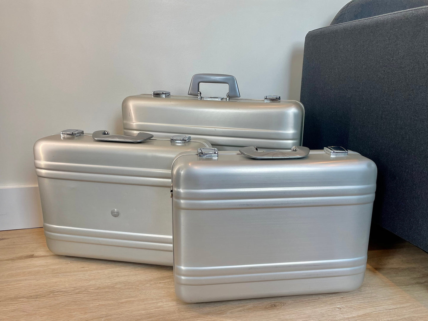 LAST ONE Zero Halliburton Aluminum Locking Cases - Vintage MCM - Camera Case Pelican Case - Gear Protector