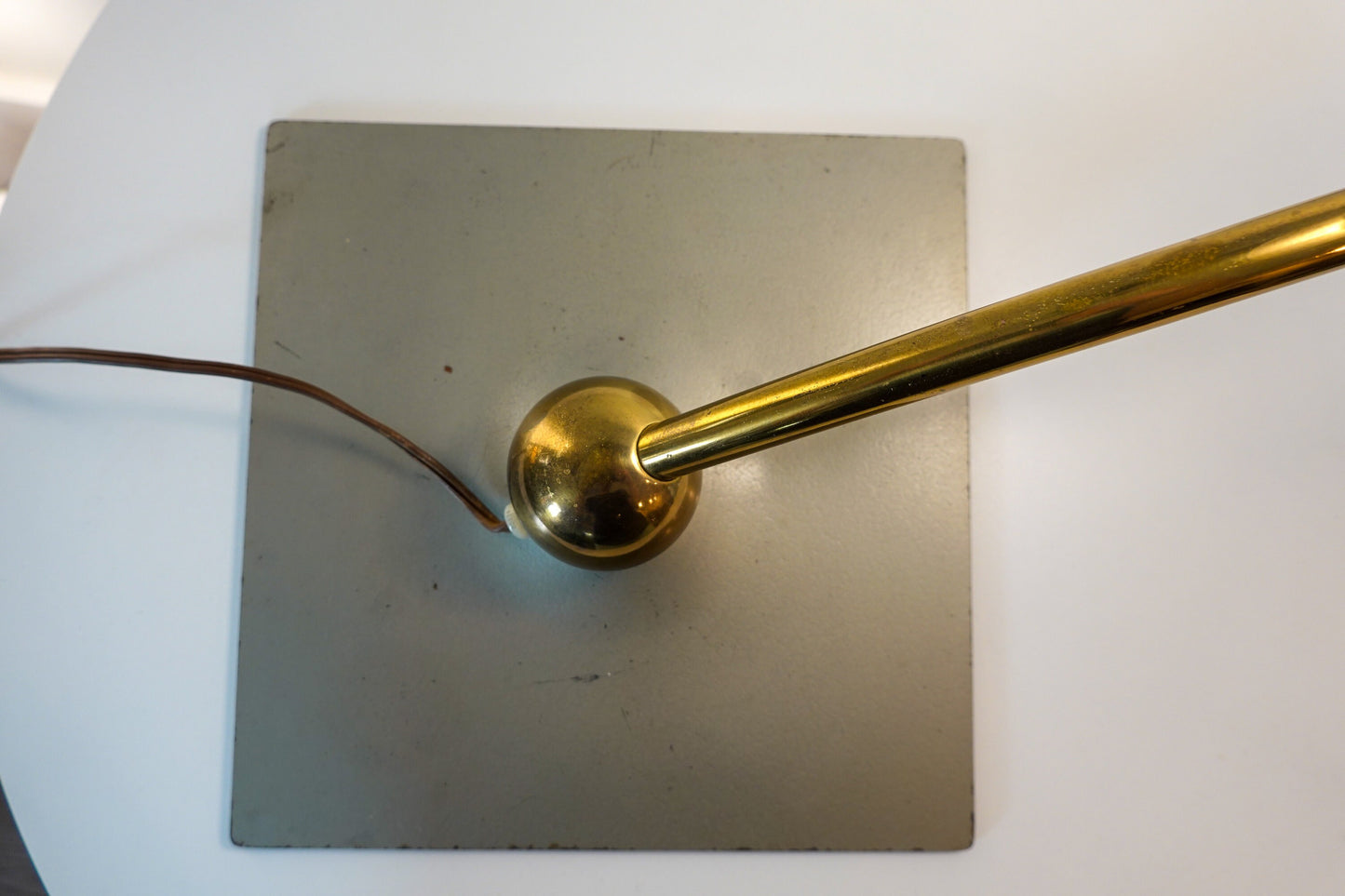Space Age Flying Saucer Lamp - Great Patina - Metal Desk Lamp - Vintage Swinging Arm Desk Lamp - M.G. Wheeler / Dazor