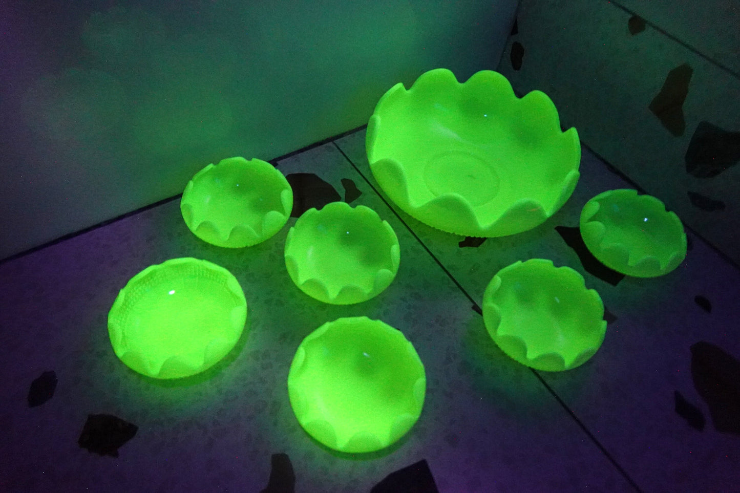 RARE Early 1910's - 1920's Cambridge Weatherford Custard Glass Berry Bowl Set - Opaline Glass, Uranium Glass - Glows under UV Light