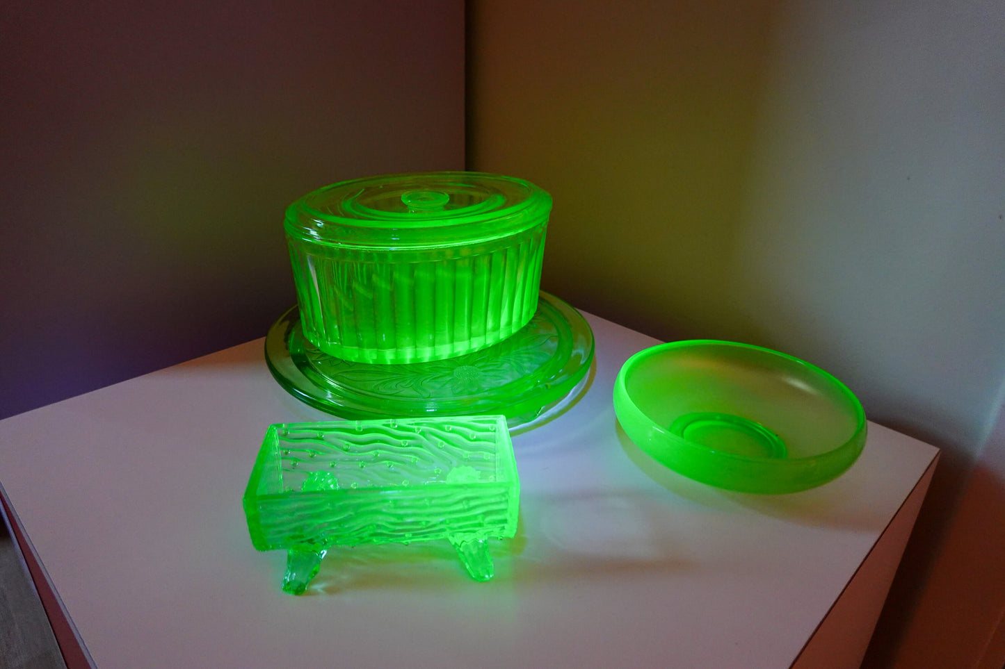 30's Uranium Glass - Vintage Footed Tray or Cake Stand with Flowers - "Jeannette Sunflower" - UV Reactive