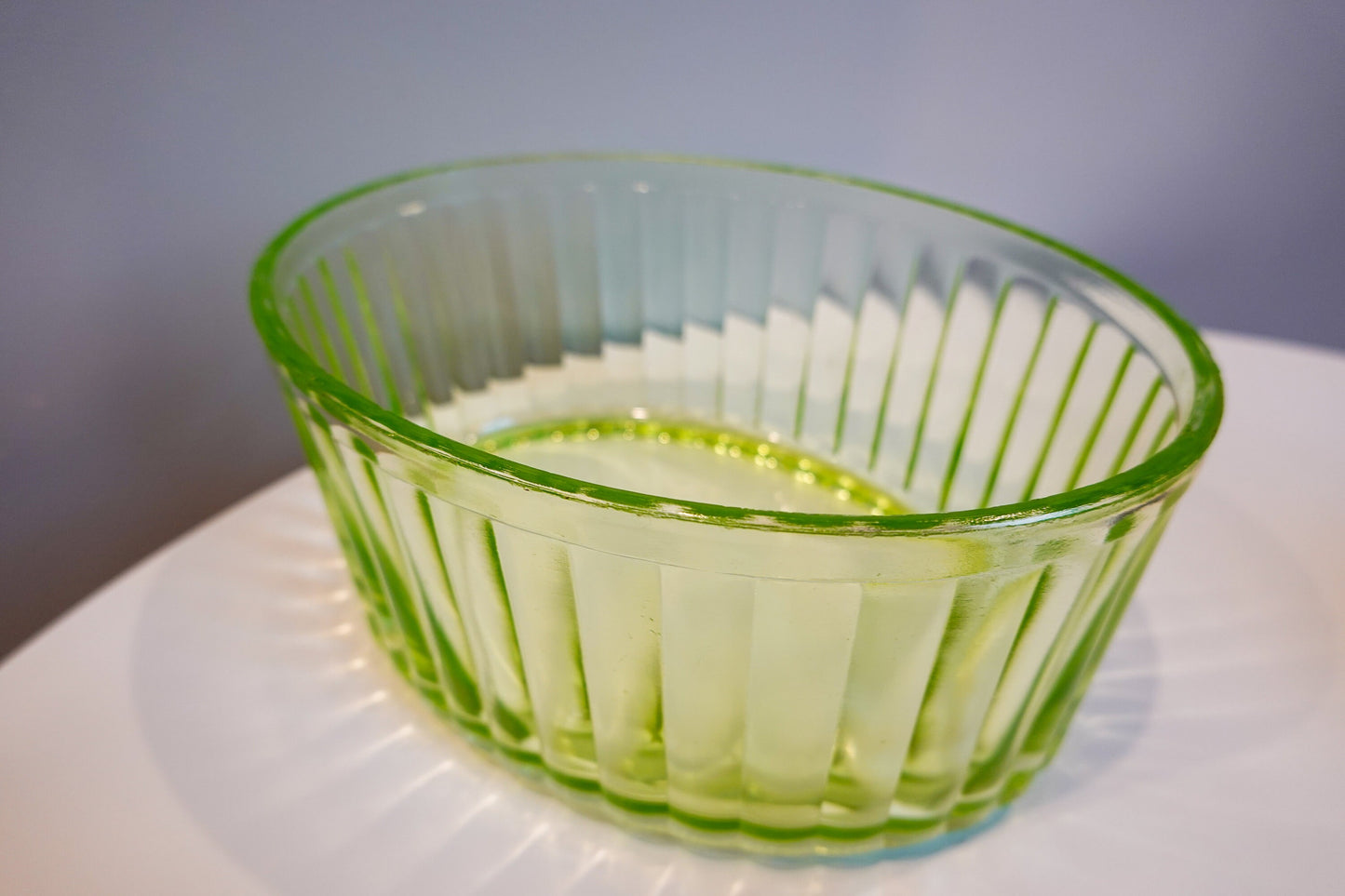50's Anchor Hocking Ribbed Box with Lid - UV Reactive Vaseline Glass - Vintage Uranium Glass Lidded Box