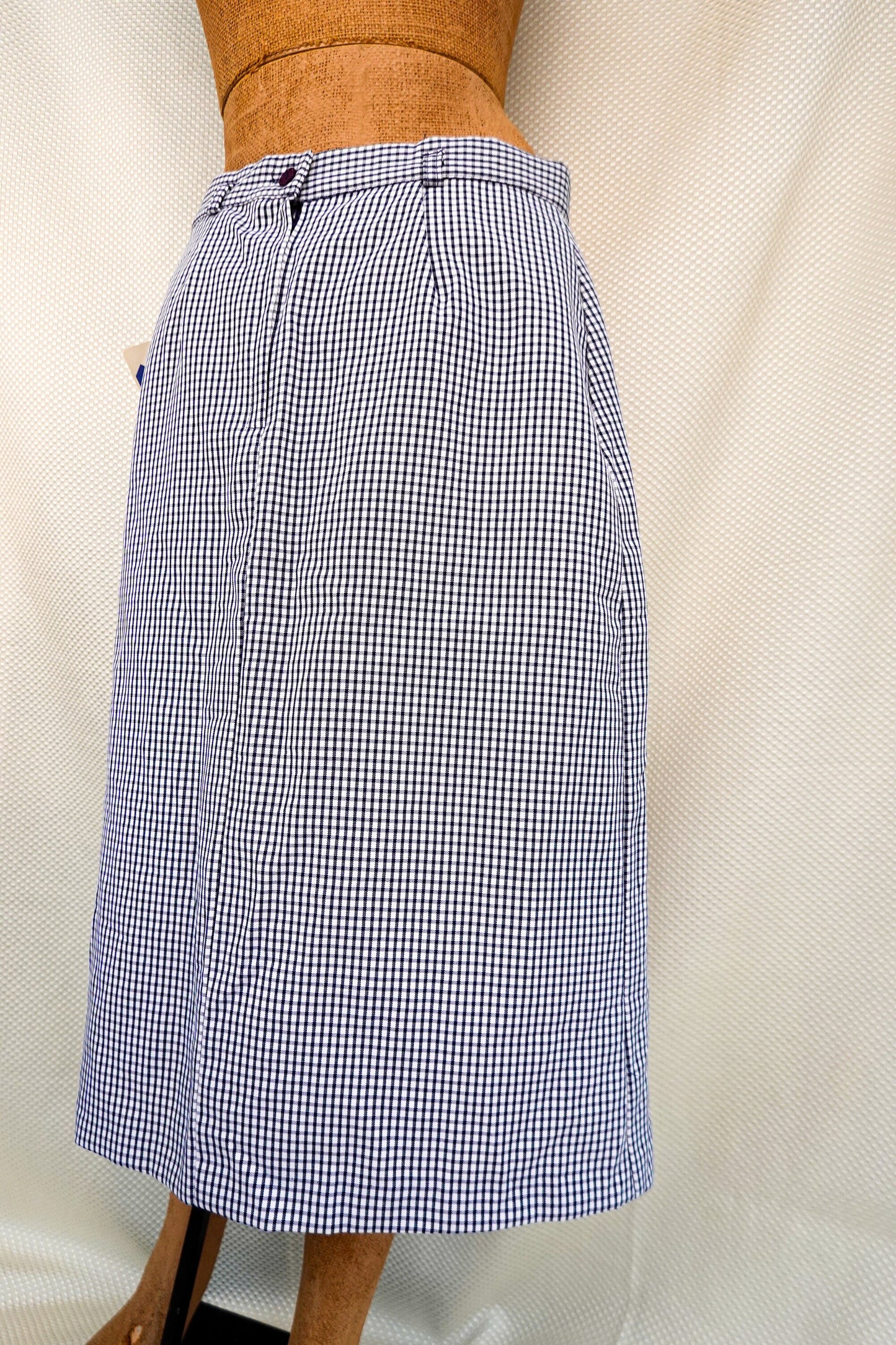 70's NOS A-Line Plaid Checkered Skirt with Front Slit - Old Store Stock NOS - by Jerry Leigh of California - 31" Waist