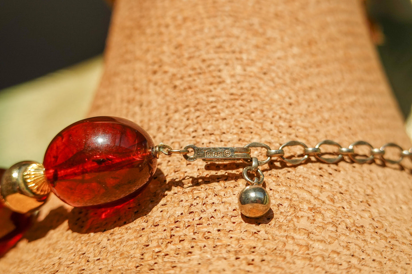 50's - 60's Amber Lucite Bead Adjustable Choker Necklace - Vintage Chunky Acrylic and Gold Tone Spacer Beads - Trifari