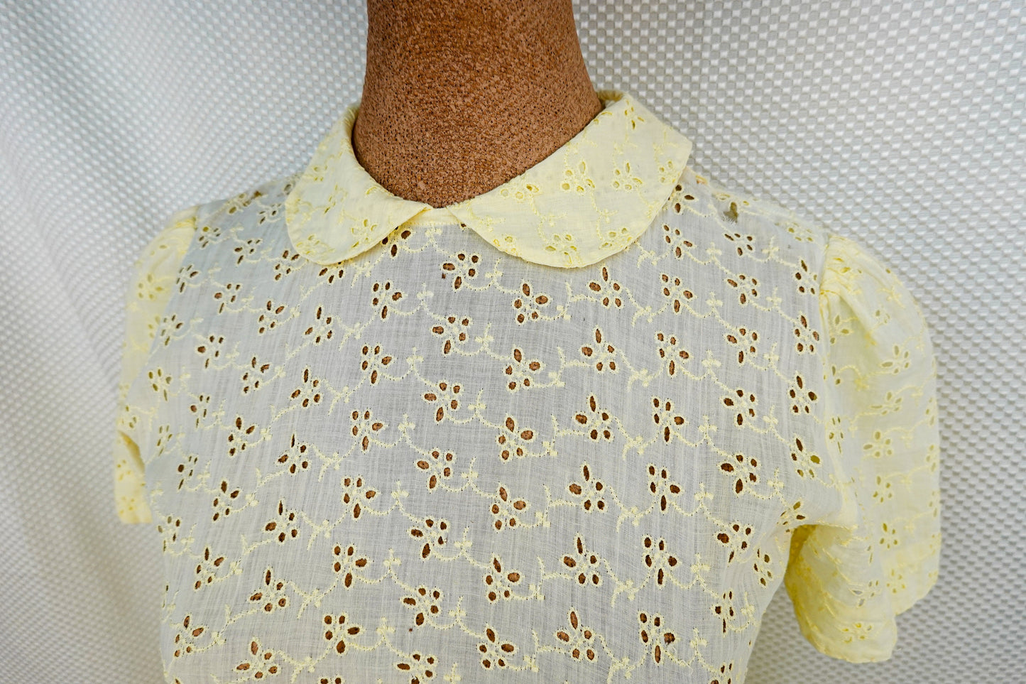 50's Lightweight Cotton Eyelet Dress - Pastel Yellow - Flounce Dress with Ruffled Hips - XS/S 26" Waist
