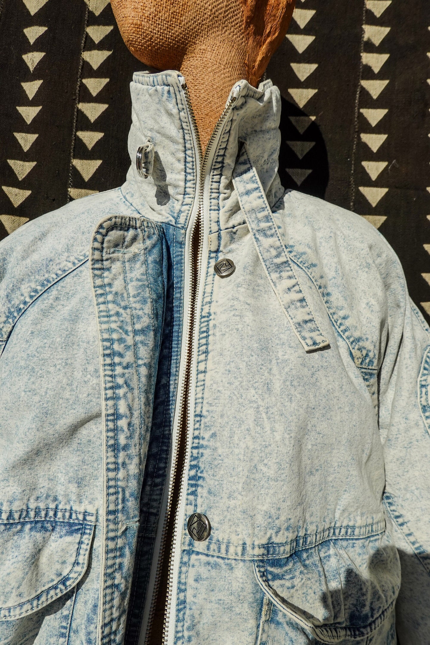80's Acid Wash Denim Puffer Coat - by Andy Johns - Vintage Gender-Neutral Denim Jacket - Large / XL / XXL