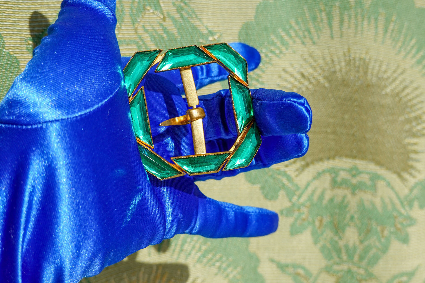 Vintage Emerald Rhinestone Trimmed Belt Buckle or Scarf Fastener - Fabric Accessory - Trapezoid Shaped Stones