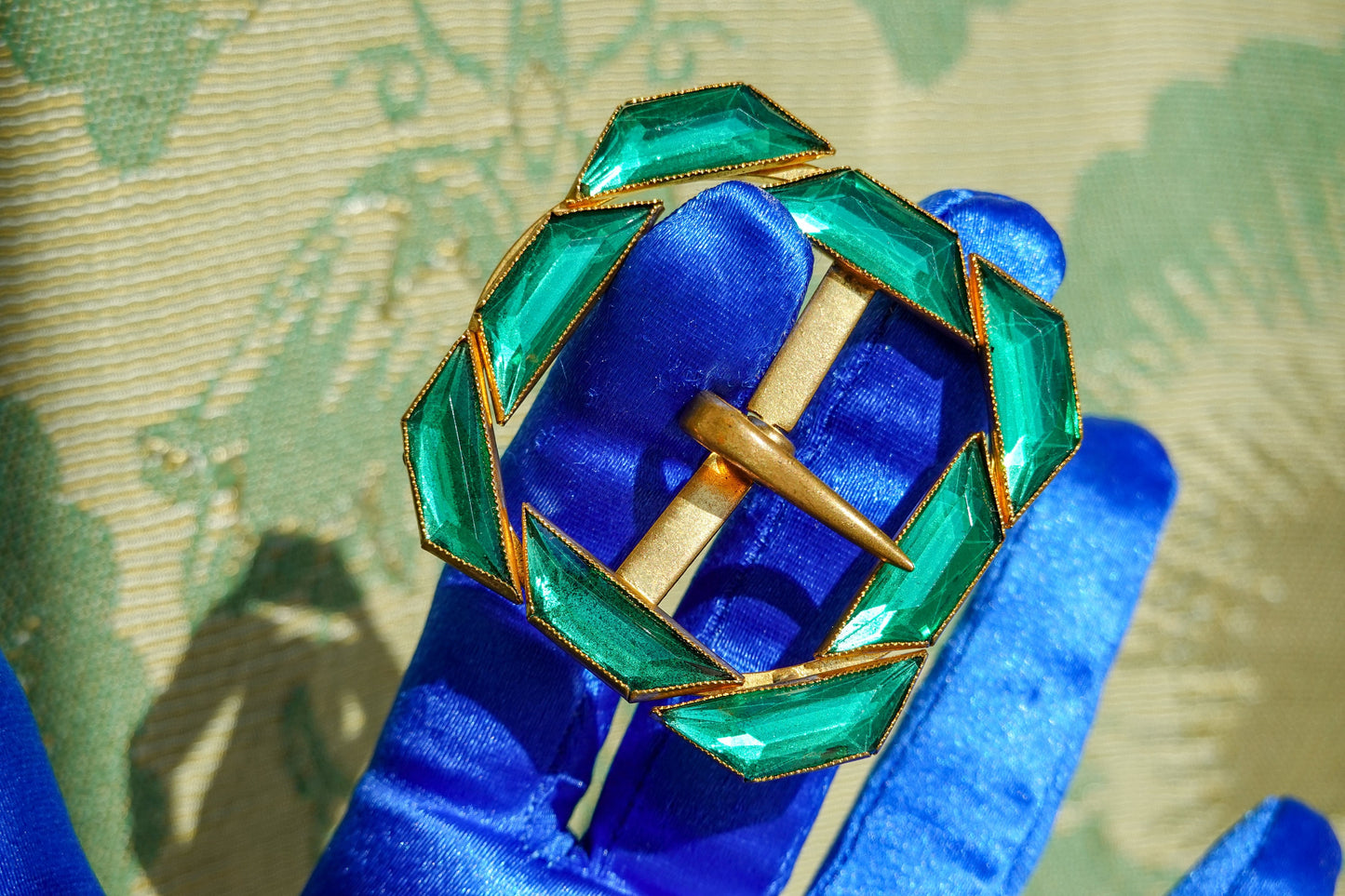 Vintage Emerald Rhinestone Trimmed Belt Buckle or Scarf Fastener - Fabric Accessory - Trapezoid Shaped Stones