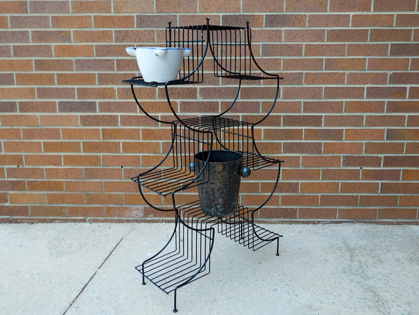 Vintage Pagoda Plant Stand - Coated Wire Multi-Level MCM Plant Stand - Black Metal - 9 Platforms