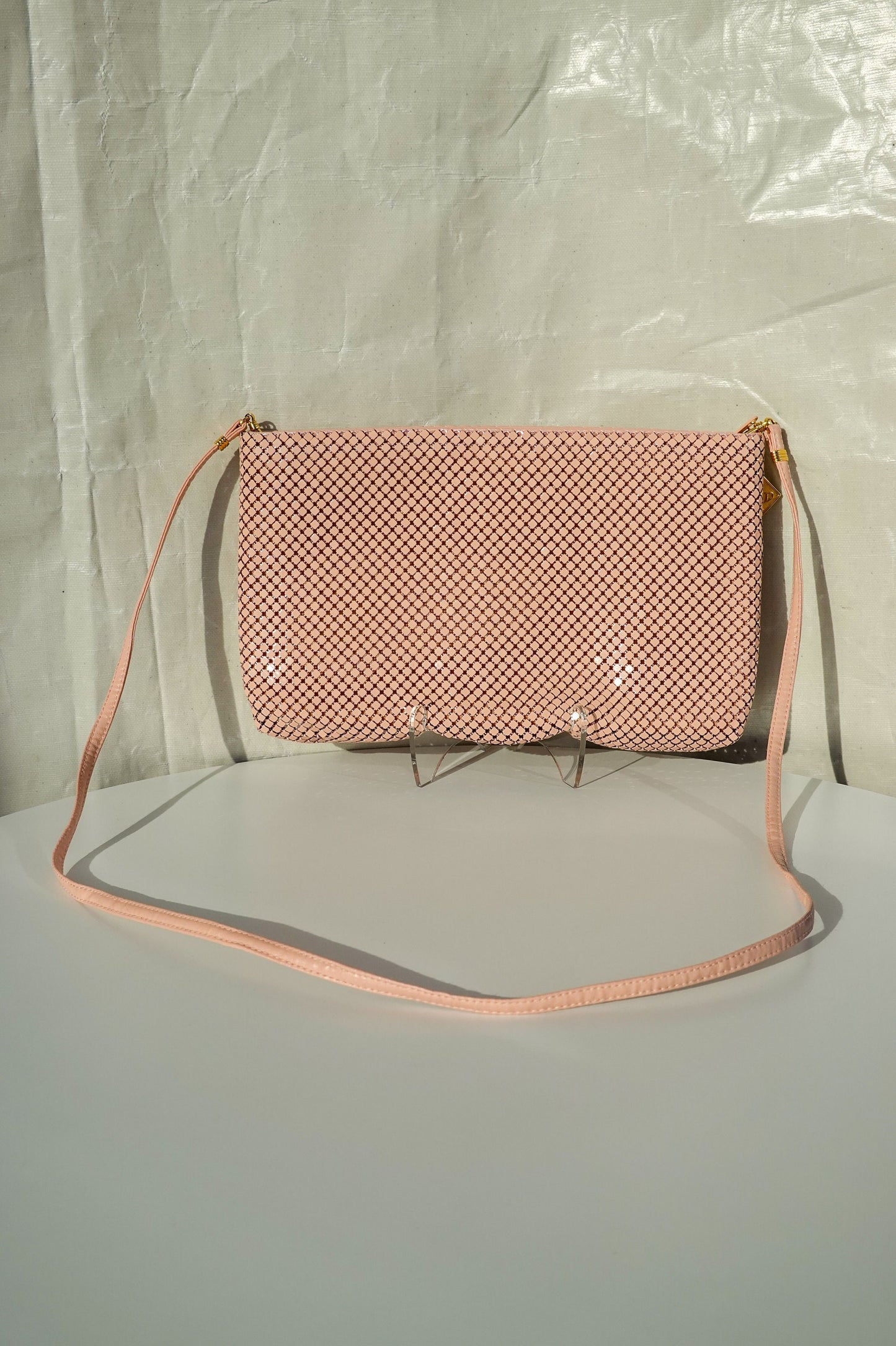 80's Whiting & Davis Pastel Pink Mesh Metal Purse - Vintage Mesh Purse - Detachable Leather Strap