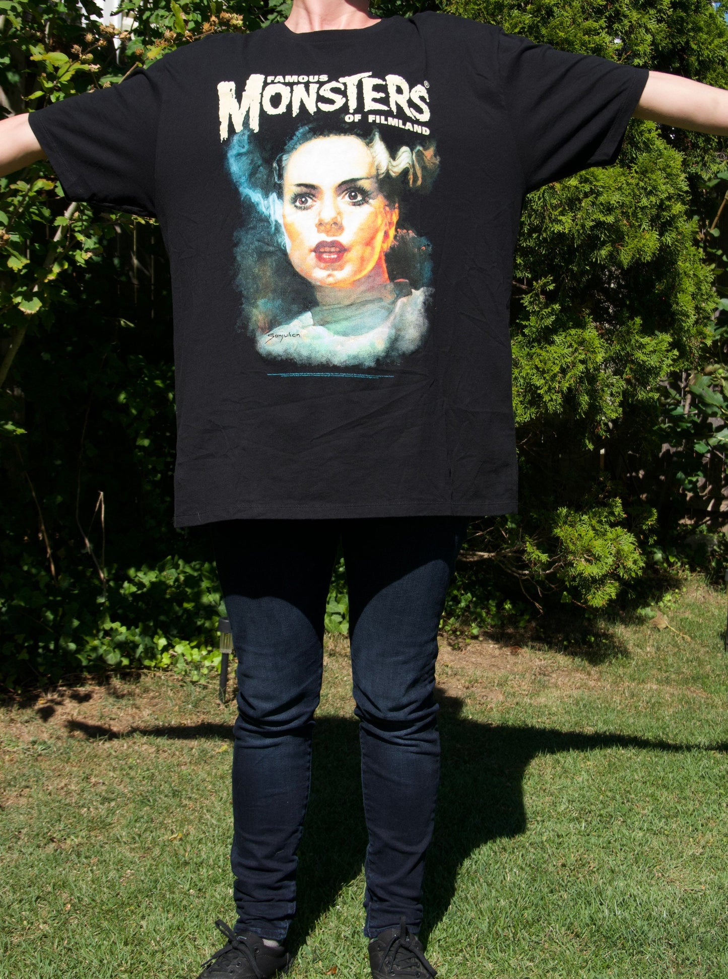 Bride of Frankenstein Oversize Tee - Famous Monsters of Filmland - Halloween Costume