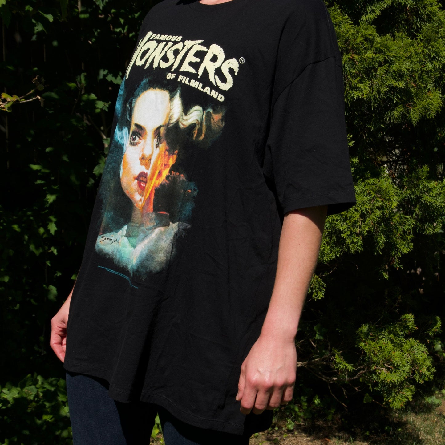 Bride of Frankenstein Oversize Tee - Famous Monsters of Filmland - Halloween Costume