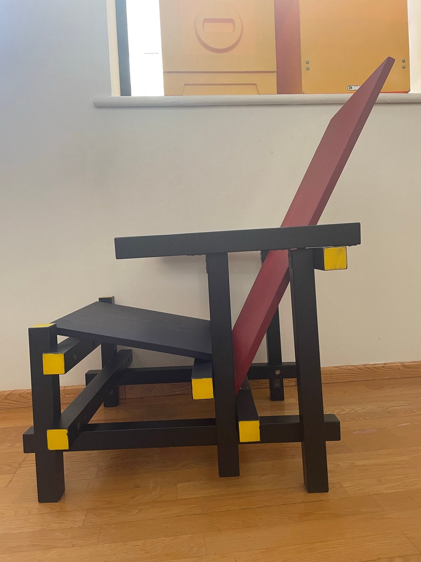 Early De Stijl Chair - Gerrit Rietveld style Chair