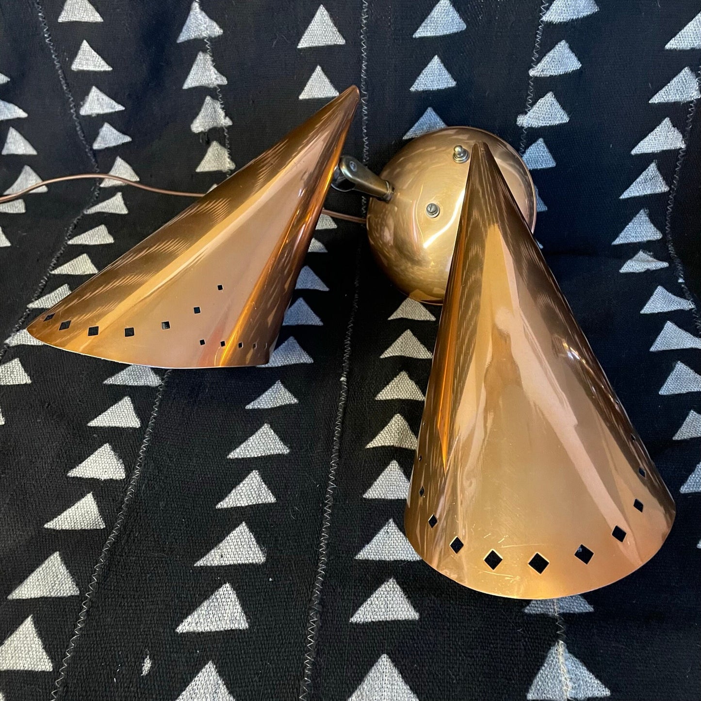 Pierced Aluminum Wall Mounted Lamp - Moe Lighting - 2 Adjustable Heads - Midcentury