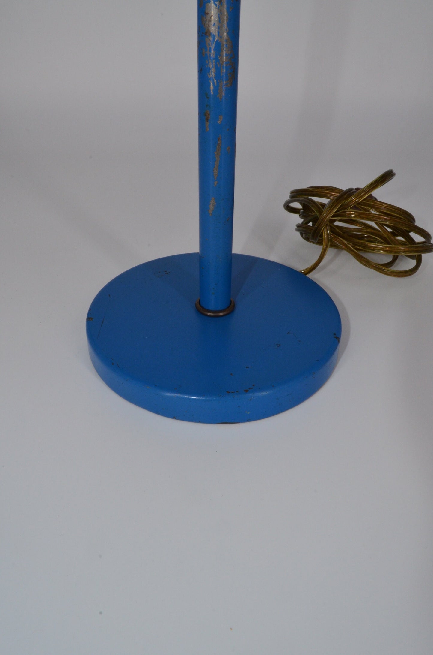 Space Age Flying Saucer Lamp - Vintage Metal Desk Lamp by MG Wheeler - Sight Light - Painted Lamp