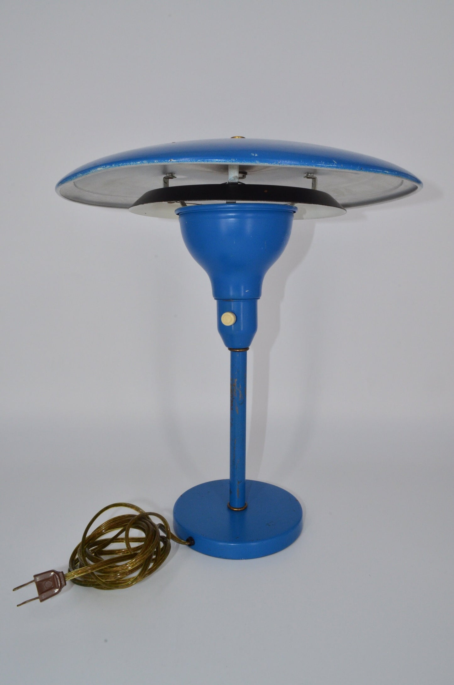 Space Age Flying Saucer Lamp - Vintage Metal Desk Lamp by MG Wheeler - Sight Light - Painted Lamp