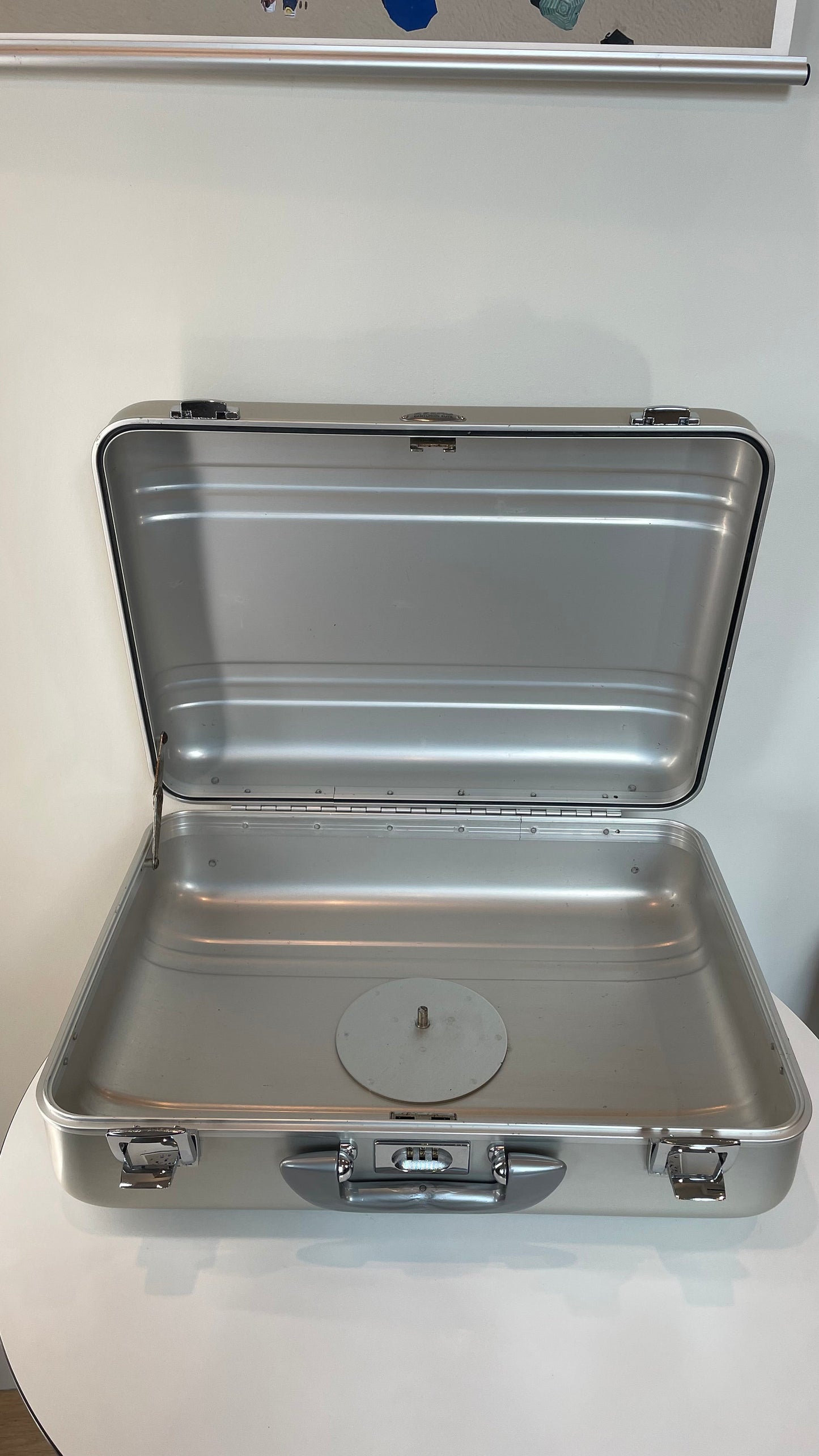 LAST ONE Zero Halliburton Aluminum Locking Cases - Vintage MCM - Camera Case Pelican Case - Gear Protector