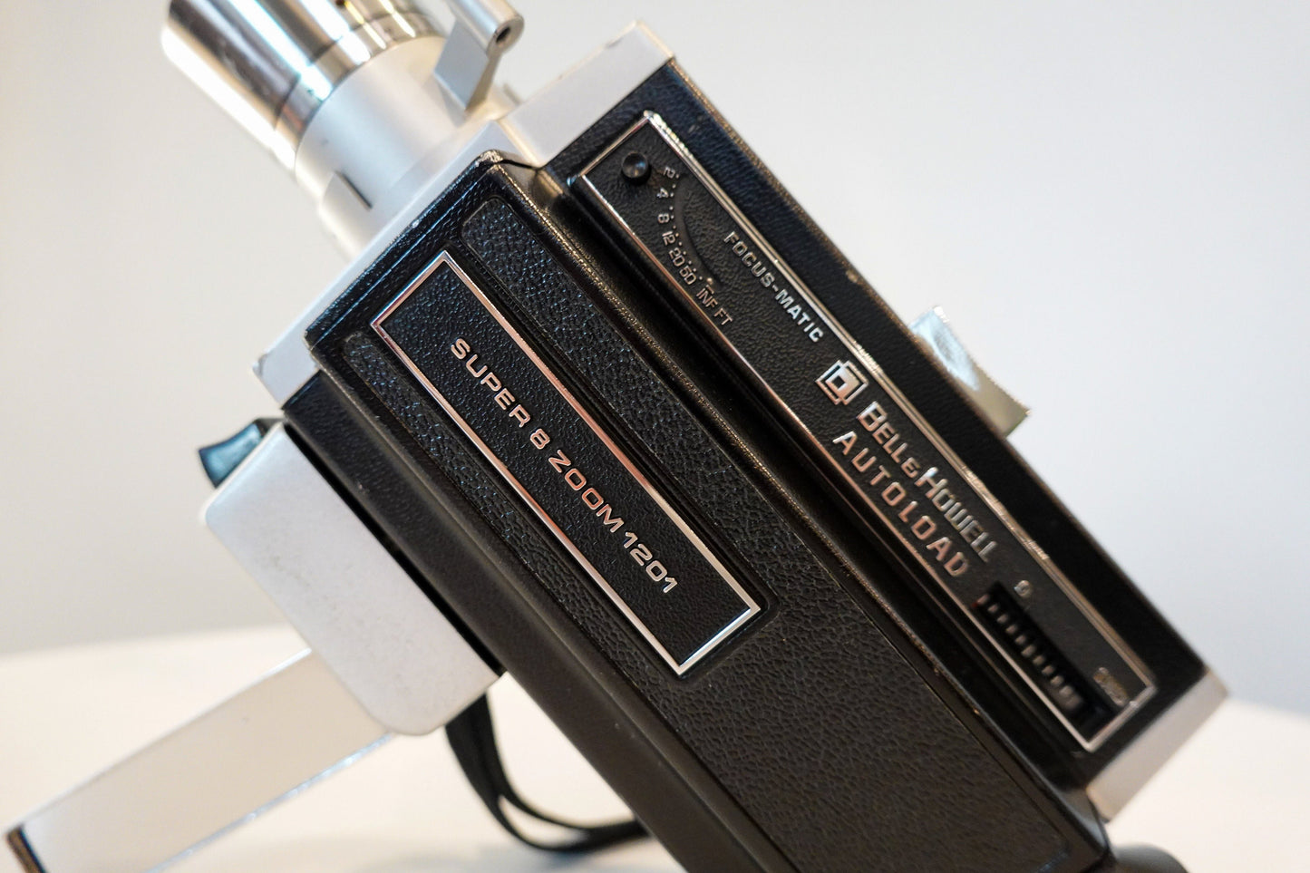Super 8 Zoom 1201 - Bell & Howell Autoload