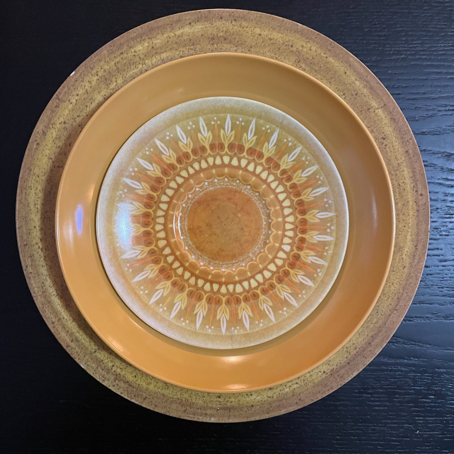 Vintage Mix & Match Plates - 1970's - Mid-Century Modern Kitchenware - Floral, Sunburst, Starburst Pattern - Allied Chemical Melamine Melmac
