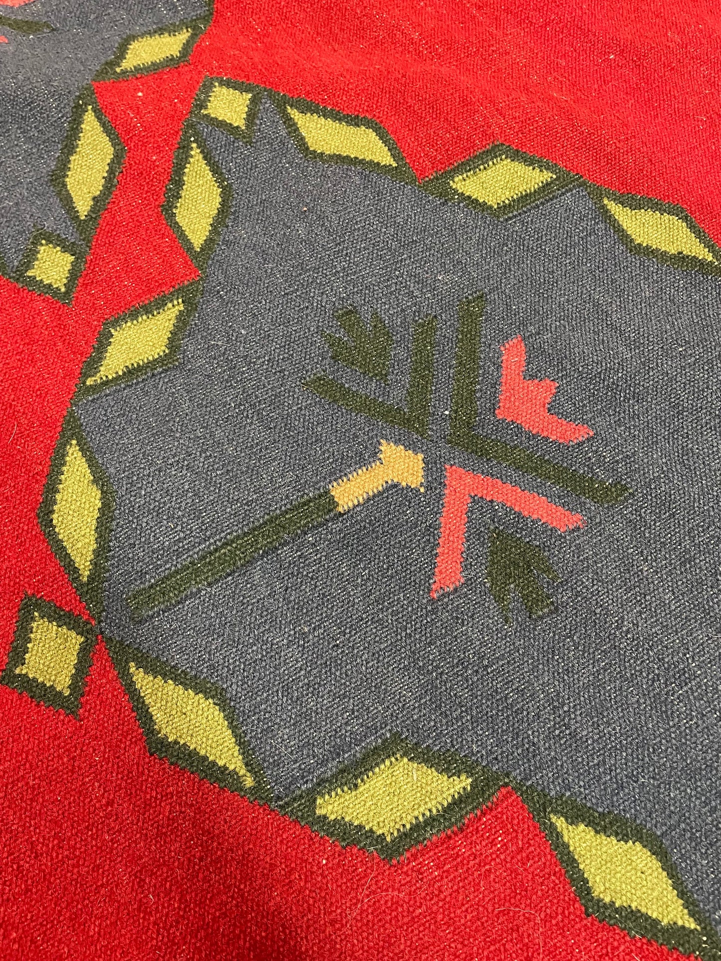7 Foot Circle Carpet - Handwoven Wool Geometric Area Rug - Vintage Kilim Rug
