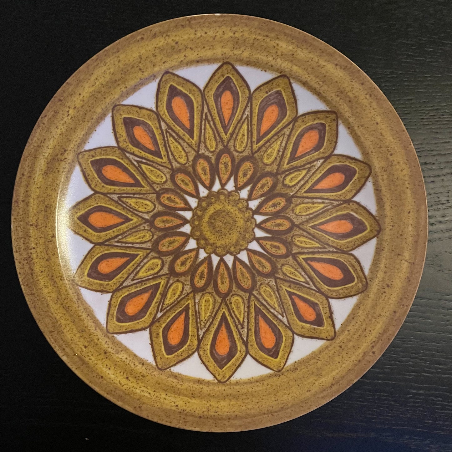 Vintage Mix & Match Plates - 1970's - Mid-Century Modern Kitchenware - Floral, Sunburst, Starburst Pattern - Allied Chemical Melamine Melmac