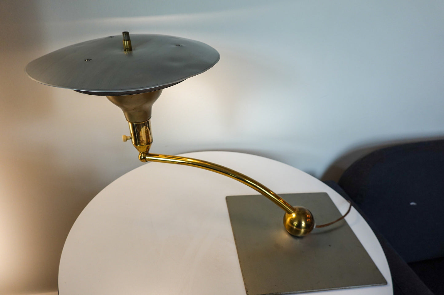 Space Age Flying Saucer Lamp - Great Patina - Metal Desk Lamp - Vintage Swinging Arm Desk Lamp - M.G. Wheeler / Dazor