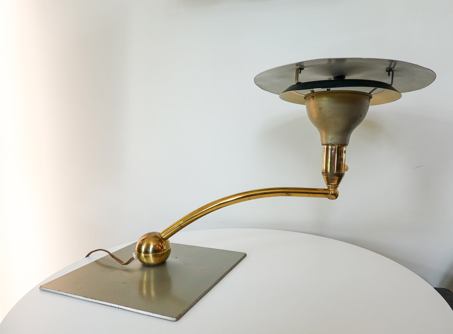 Space Age Flying Saucer Lamp - Great Patina - Metal Desk Lamp - Vintage Swinging Arm Desk Lamp - M.G. Wheeler / Dazor