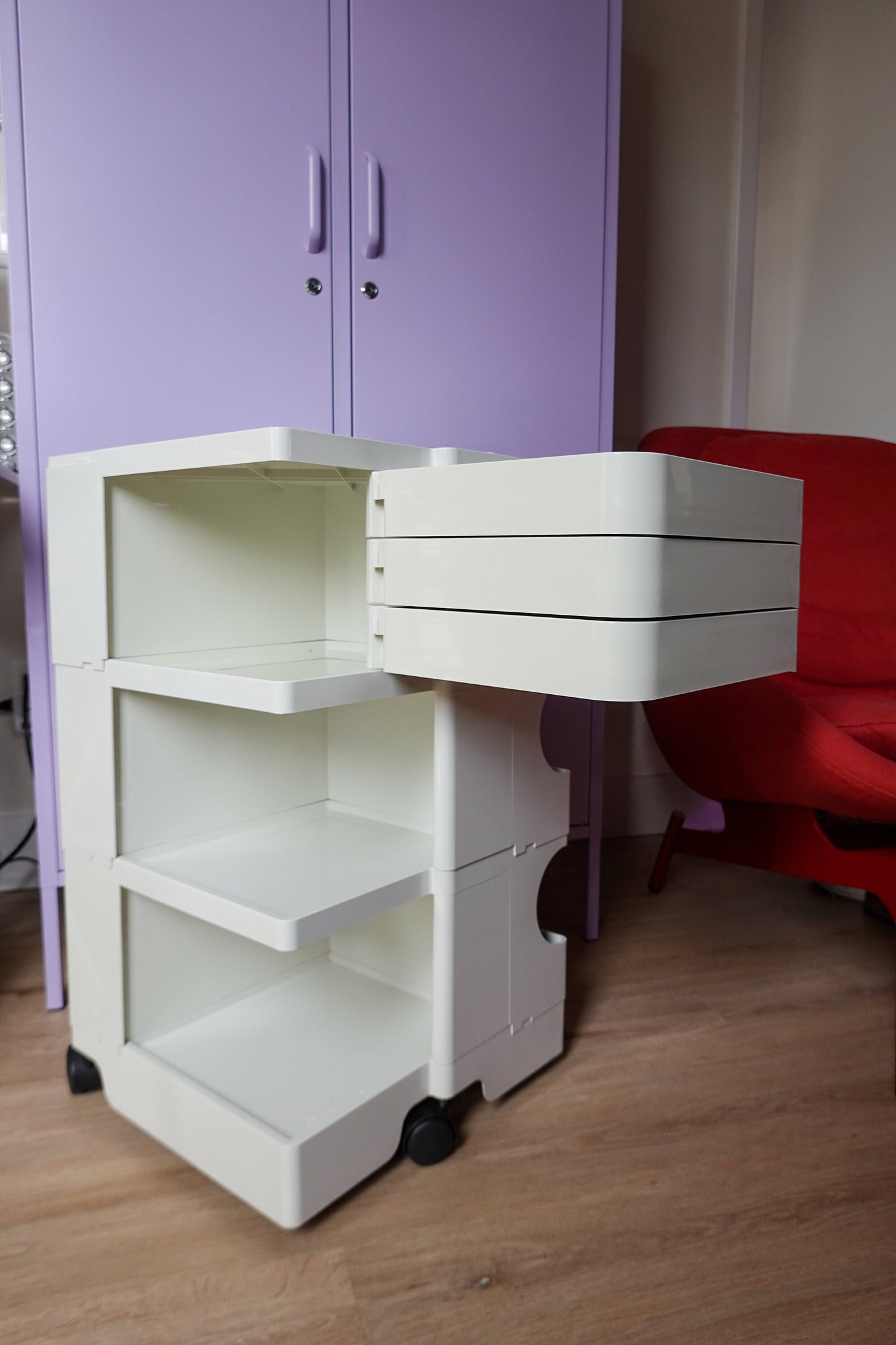 Space Age Vintage Joe Colombo Boby Storage Trolley - Bieffeplast Italy - 1970s MCM Plastic Storage