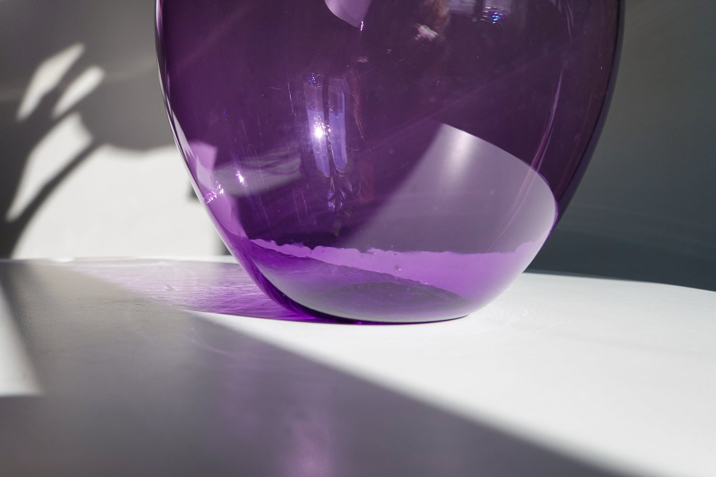 60's Amethyst Blown Glass Vase - Purple Genie Vase - Vintage Vase